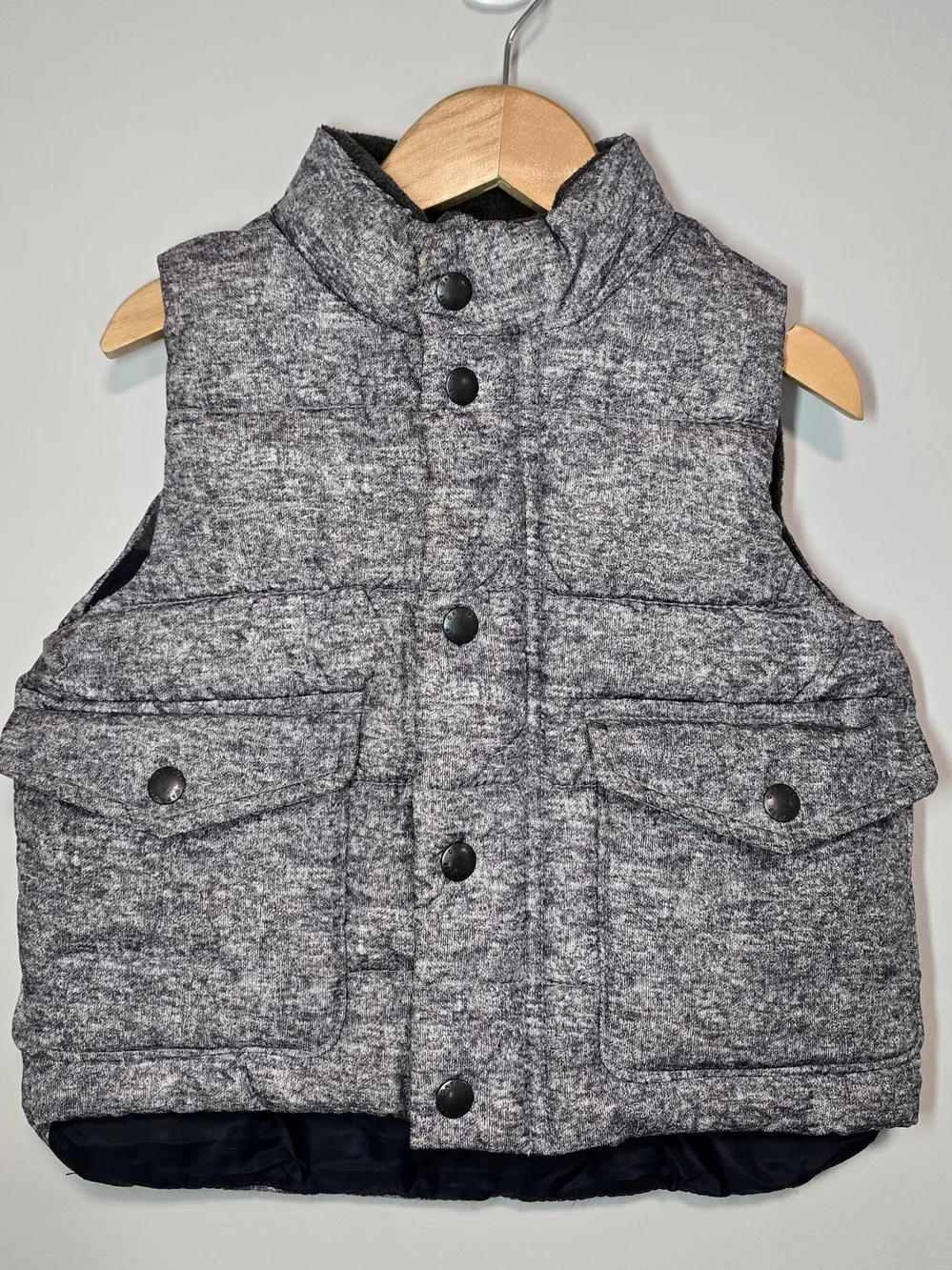 GAP Gray Quilted Puffer Vest